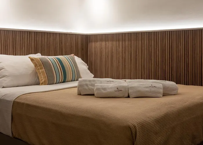 La Luna Luxury *
